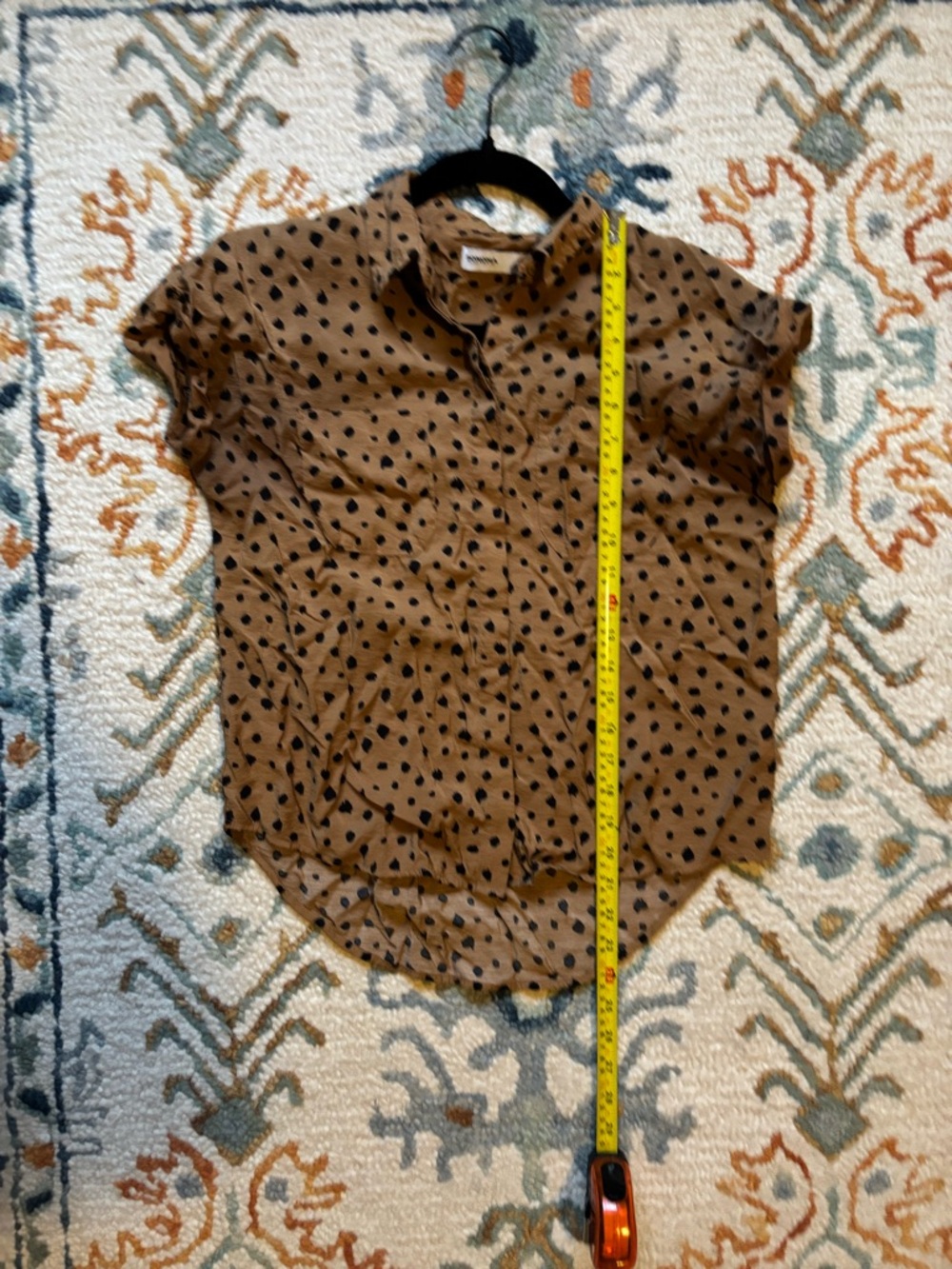 Sonoma Tan Relaxed Cheetah Print Button-Up Blouse XS hole in armpit area - Picture 6 of 7